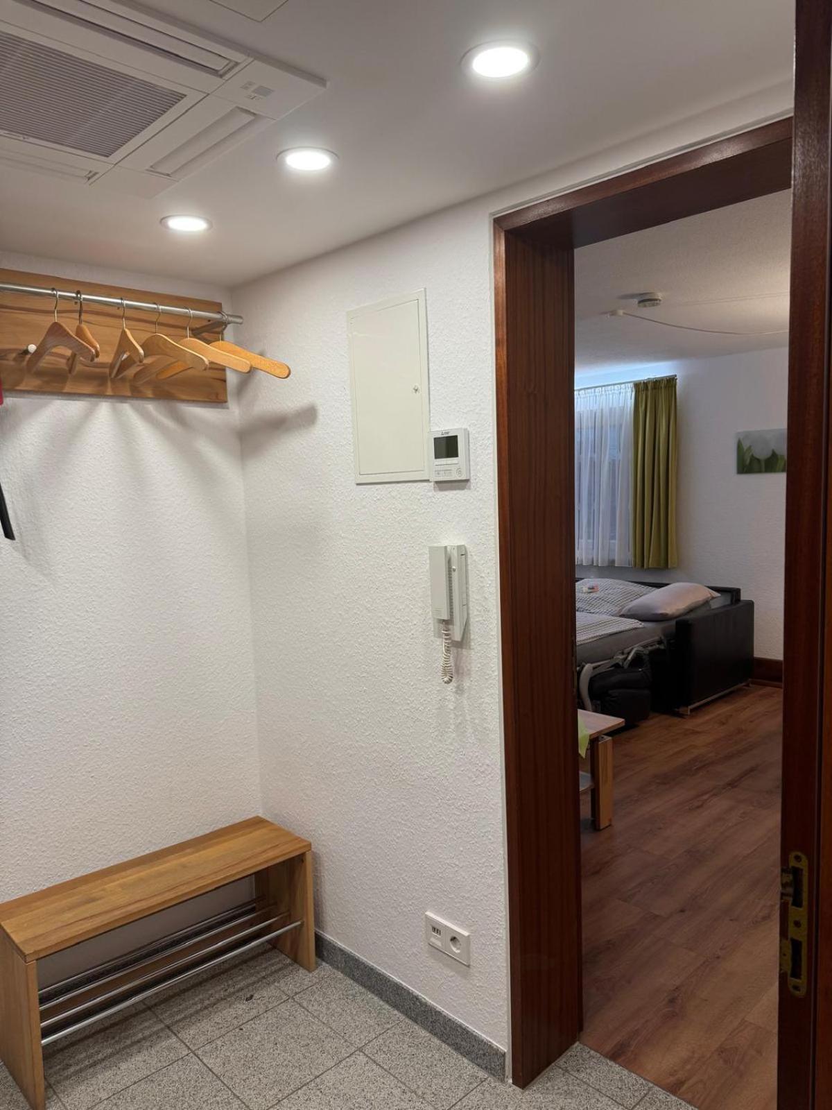 Ferienwohnung "Schwarzwald" , Pension Wauri Waldenbuch 외부 사진